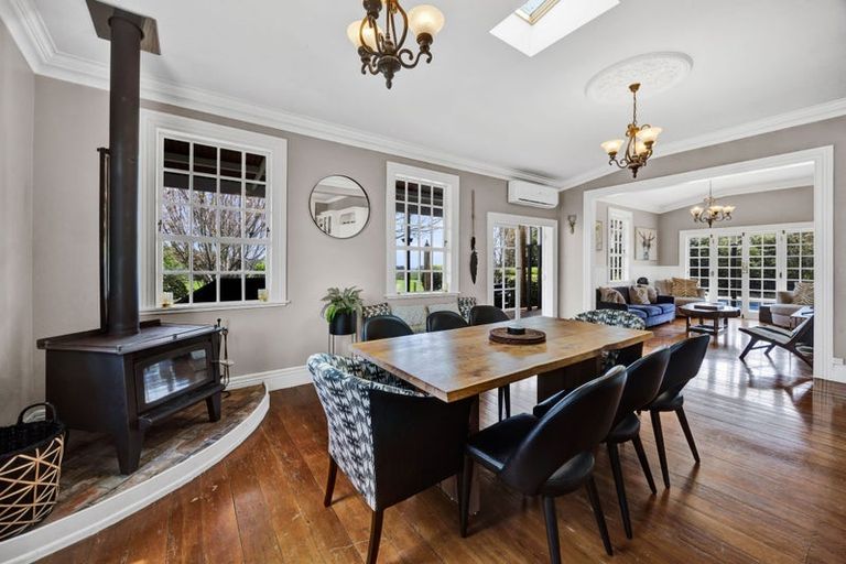 Photo of property in 104 Pitt Road, Hillsborough, New Plymouth, 4372