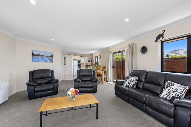 Photo of property in 1/7 Gibbs Place, Halswell, Christchurch, 8025