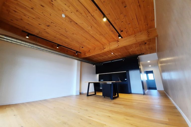 Photo of property in 12/169 Hobsonville Point Road, Hobsonville, Auckland, 0616