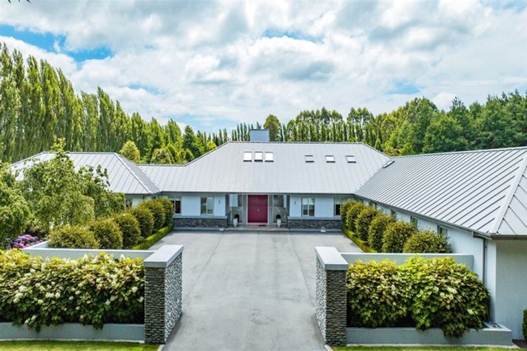 Photo of property in 71 Hussey Road, Northwood, Christchurch, 8051