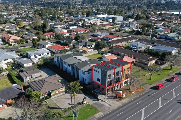 Photo of property in 4a/148 Lincoln Road, Henderson, Auckland, 0610
