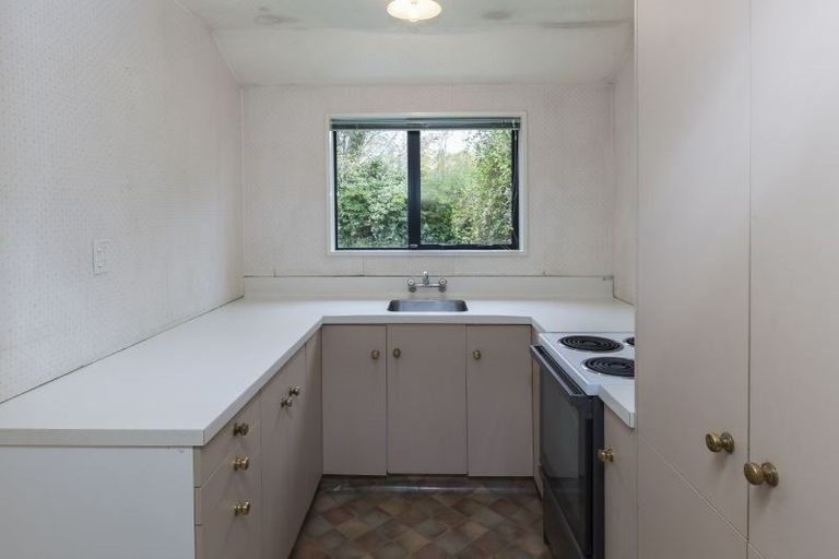 Photo of property in 10 Mayfair Street, Riccarton, Christchurch, 8011