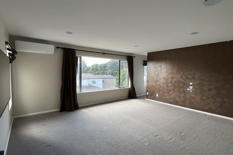 Photo of property in 36 Bur Oak Terrace, Schnapper Rock, Auckland, 0632