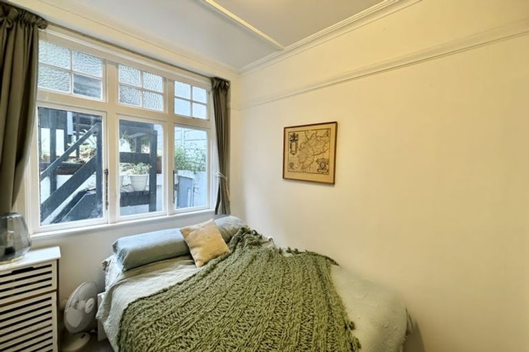Photo of property in 246u1 Oriental Parade, Oriental Bay, Wellington, 6011
