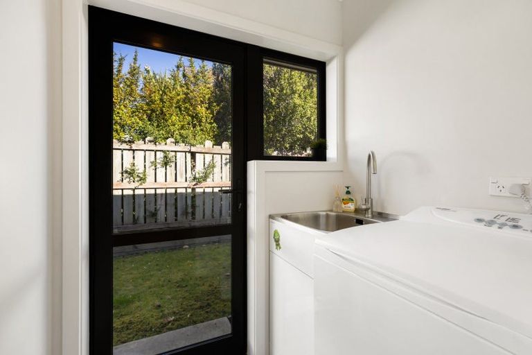 Photo of property in 106a Molyneux Avenue, Cromwell, 9310