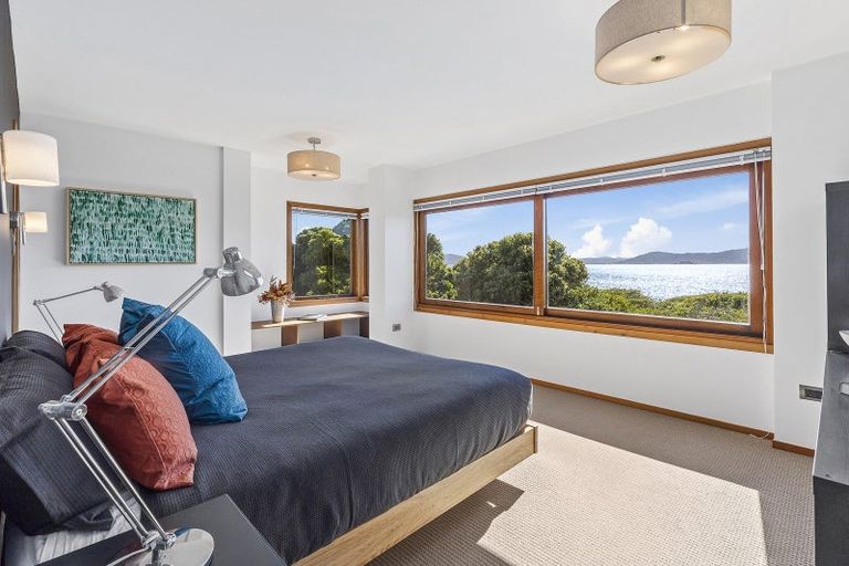 Photo of property in 29 Boardwalk Lane, Seatoun, Wellington, 6022