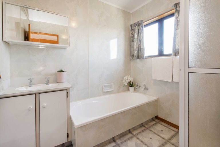 Photo of property in 29 Farnham Drive, Richmond, 7020