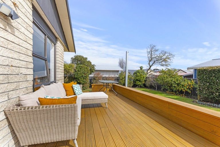 Photo of property in 5 Dillon Drive, Bell Block, New Plymouth, 4312