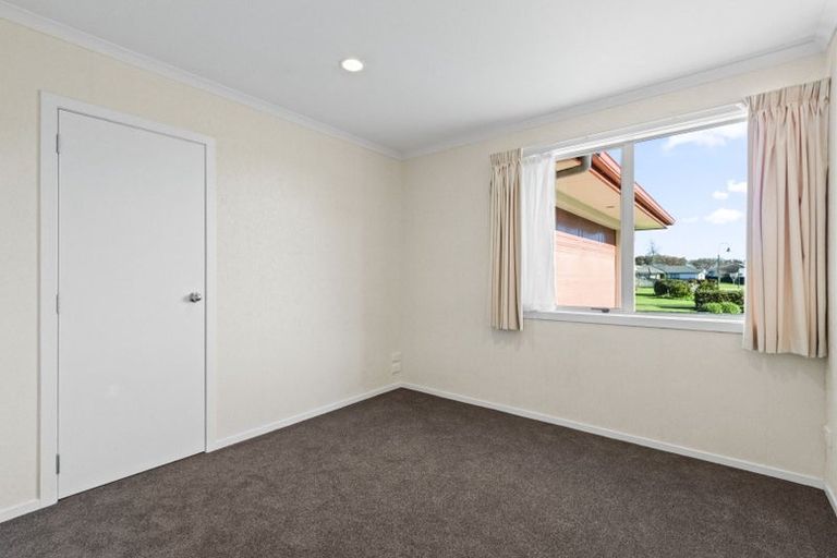 Photo of property in 28 Oaklands Drive, Cambridge, 3434