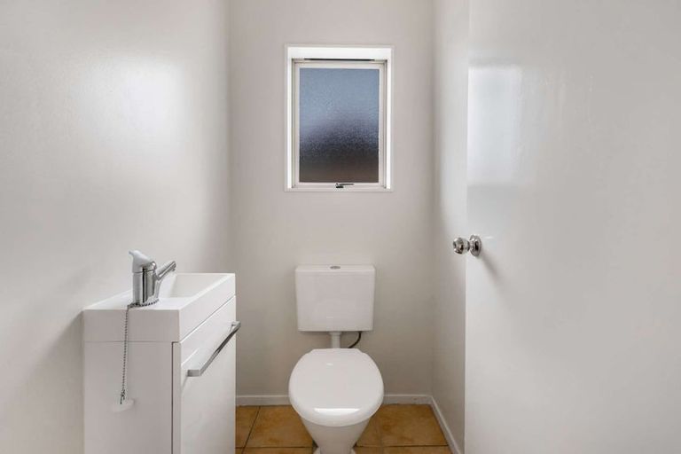 Photo of property in 6 Stardon Place, Favona, Auckland, 2024