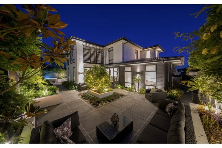 Photo of property in 67 Mansfield Avenue, St Albans, Christchurch, 8014