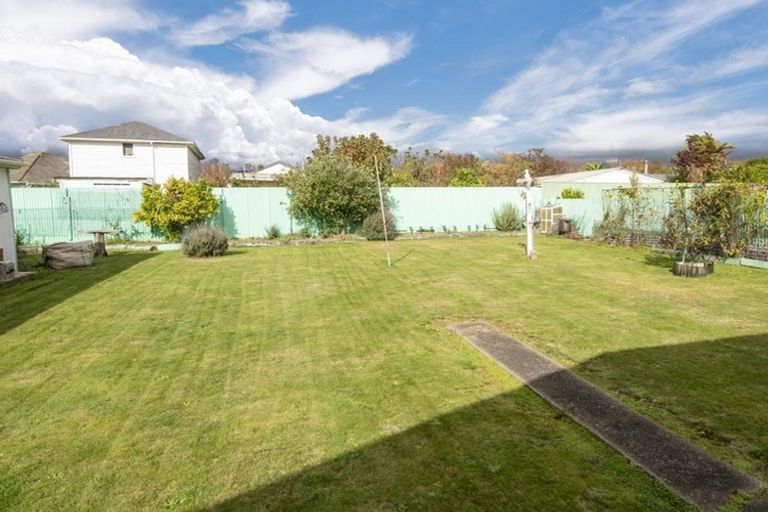 Photo of property in 46 George Street, Levin, 5510