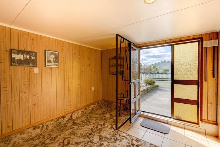 Photo of property in 2 Garden Place, Tikipunga, Whangarei, 0112