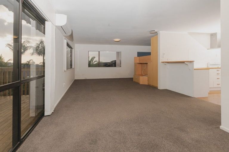 Photo of property in 153 Glenvar Road, Torbay, Auckland, 0630