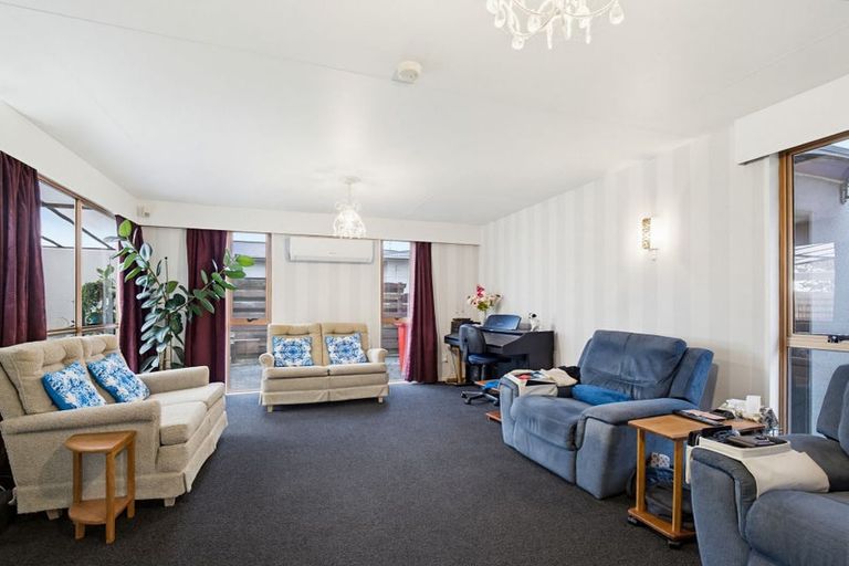 Photo of property in 103 Benmore Avenue, Cloverlea, Palmerston North, 4412