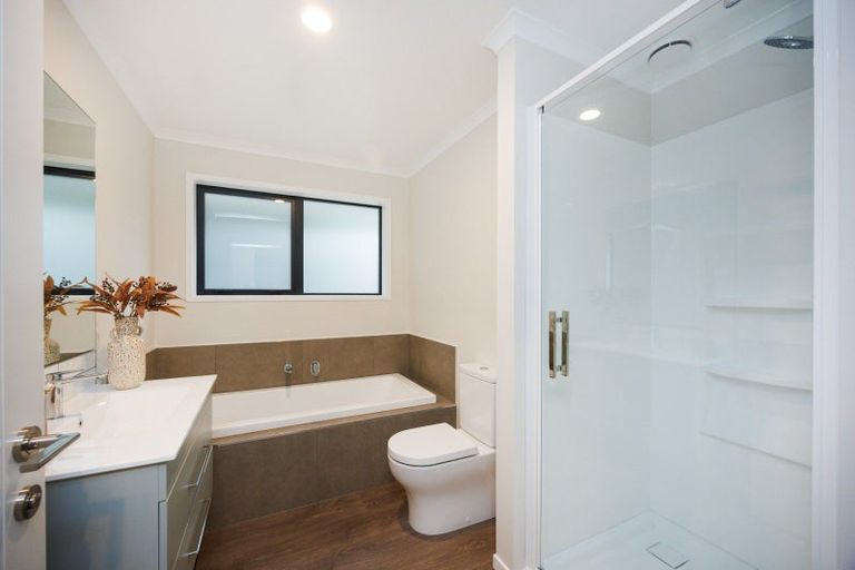 Photo of property in 22 Norfolk Crescent, Otaki Beach, Otaki, 5512