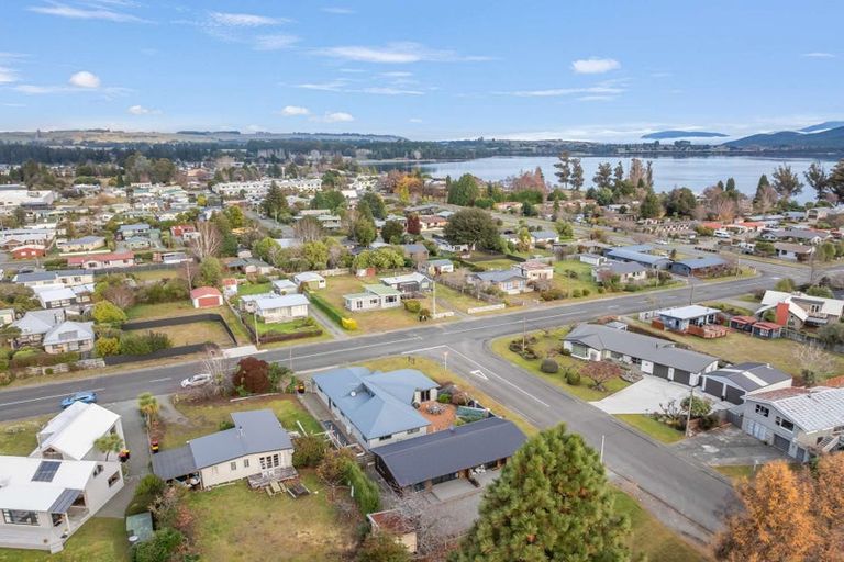 Photo of property in 21 Matai Street, Te Anau, 9600