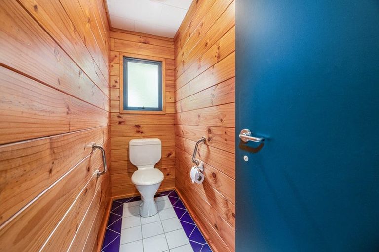 Photo of property in 96b Rosier Road, Glen Eden, Auckland, 0602