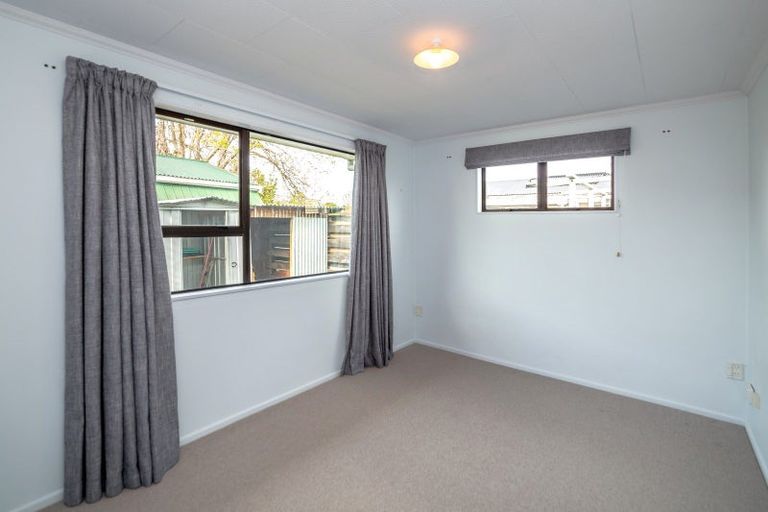 Photo of property in 1a Mahupuku Street, Greytown, 5712