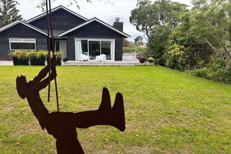 Photo of property in 31 Simla Crescent, Khandallah, Wellington, 6035