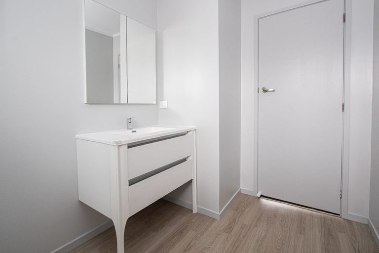 Photo of property in 46u4 May Street, Hamilton East, Hamilton, 3216