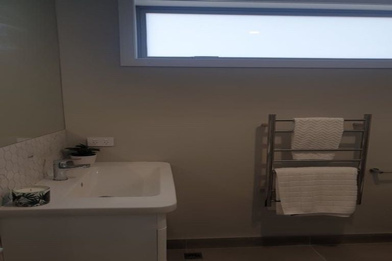 Photo of property in 7a Chamberlain Road, Karori, Wellington, 6012