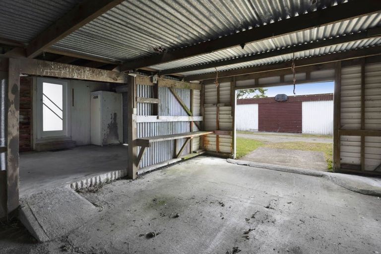 Photo of property in 124 Kahouri Road, Midhirst, Stratford, 4394