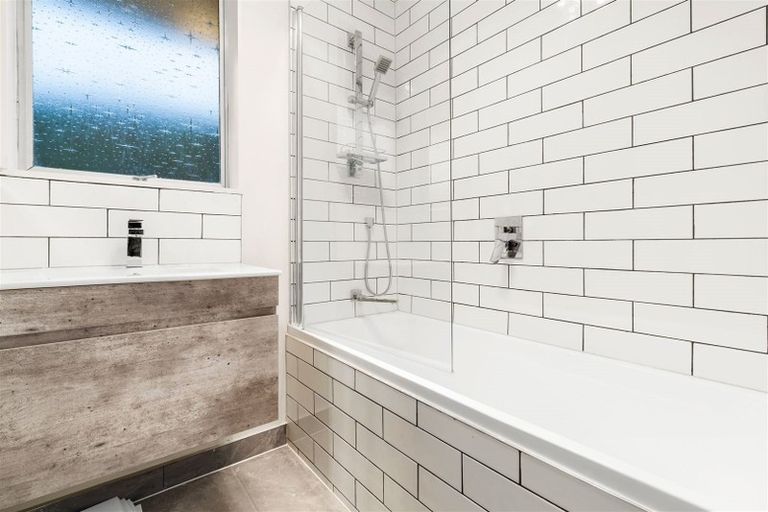 Photo of property in 8a Dryden Avenue, Papatoetoe, Auckland, 2025