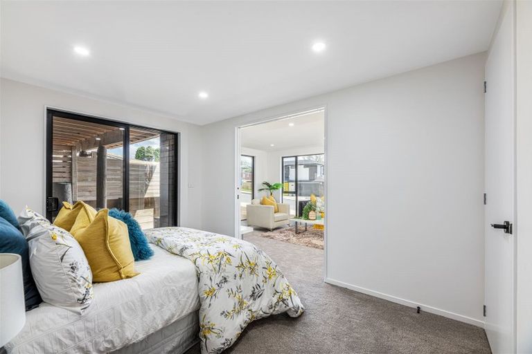 Photo of property in 5 Shibata Rise, Ranui, Auckland, 0612