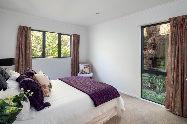 Photo of property in 25 Major Aitken Drive, Huntsbury, Christchurch, 8022