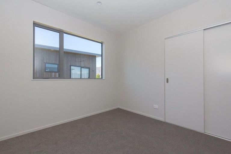 Photo of property in 3 Takahe Lane, Wanaka, 9305