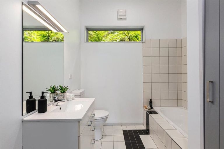 Photo of property in 29a Kairanga Crescent, Wainuiomata, Lower Hutt, 5014