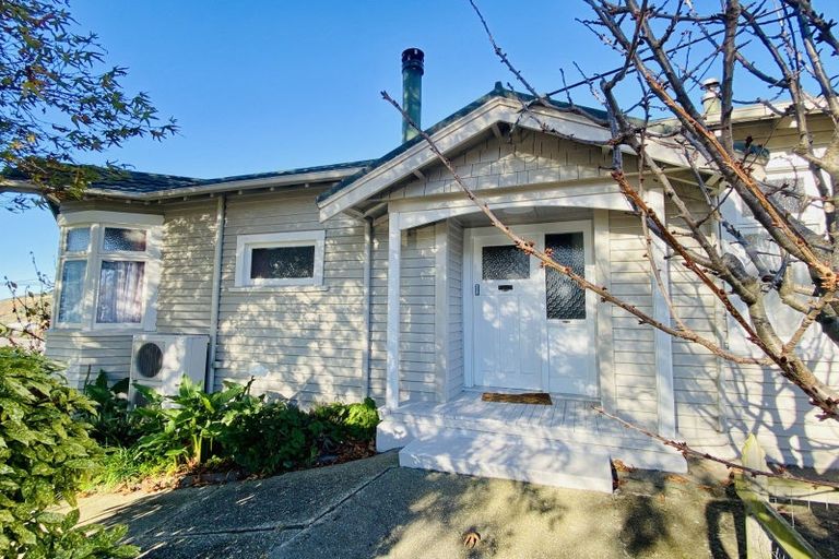 Photo of property in 26 Wharfe Street, South Hill, Oamaru, 9400