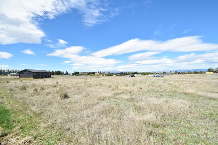 Photo of property in 4 Peak Drive, Twizel, 7901