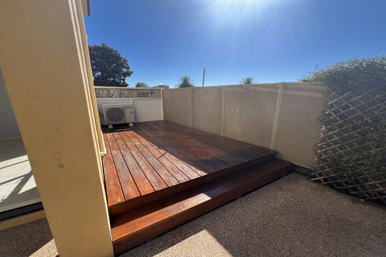 Photo of property in 98 Nautilus Drive, Gulf Harbour, Whangaparaoa, 0930