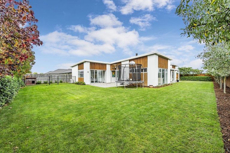 Photo of property in 33 Hungerford Drive, Rolleston, 7615