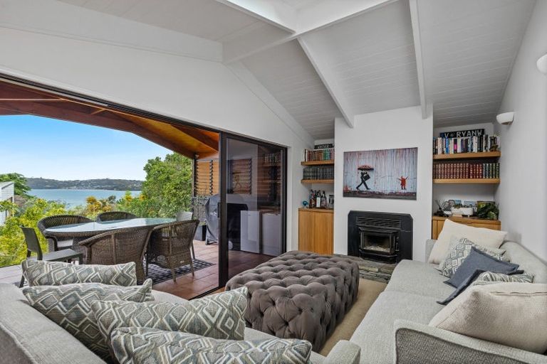 Photo of property in 5/3 Swann Beach Road, Stanmore Bay, Whangaparaoa, 0932