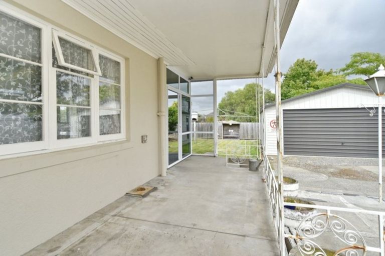 Photo of property in 327 Hills Road, Mairehau, Christchurch, 8013