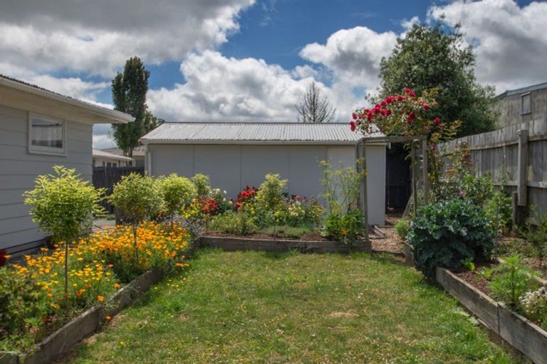 Photo of property in 28 Kotuku Place, Tokoroa, 3420