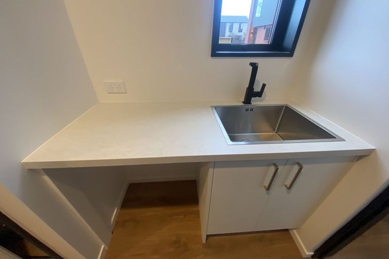 Photo of property in 2/206 Geraldine Street, Edgeware, Christchurch, 8013