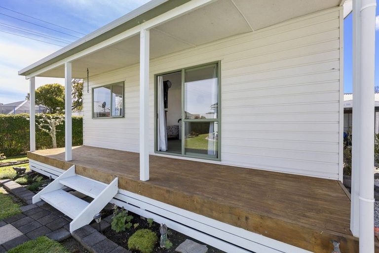 Photo of property in 8 Raleigh Street, Vogeltown, New Plymouth, 4310