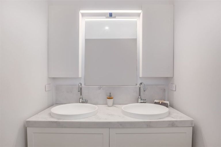 Photo of property in 16 Schooner Drive, Whitby, Porirua, 5024