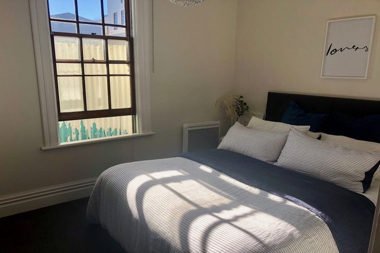 Photo of property in 31 Moir Street, Mount Victoria, Wellington, 6011