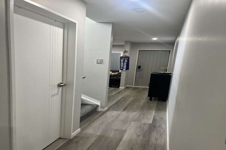 Photo of property in 73 Marendellas Drive, Bucklands Beach, Auckland, 2014