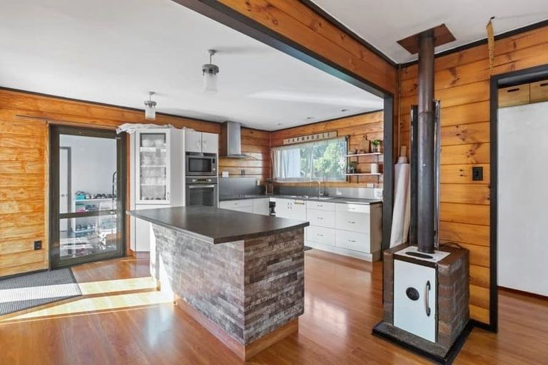 Photo of property in 104 Brookfield Road, Drury, 2577