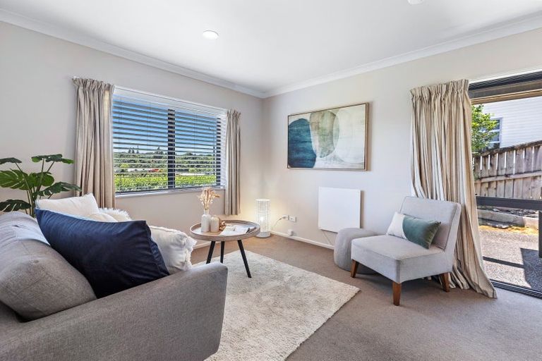 Photo of property in 18 Ko Place, Pyes Pa, Tauranga, 3112