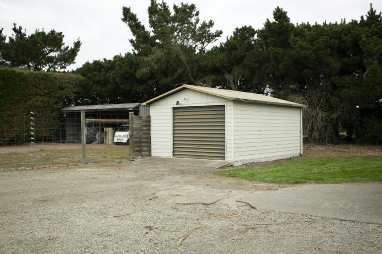 Photo of property in 1371 Longbeach Road, Eiffelton, Ashburton, 7774