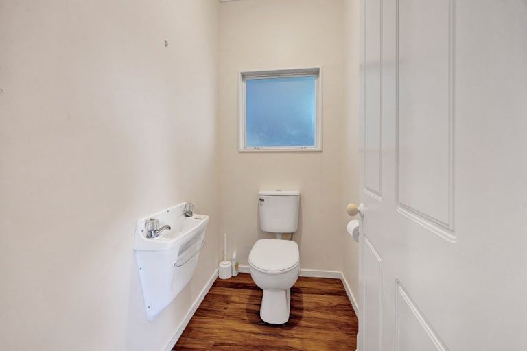 Photo of property in 22 Fox Street, Opunake, 4616