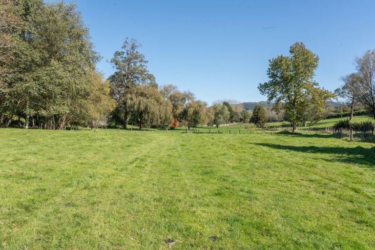 Photo of property in 733 Grove Road, Karamu, Hamilton, 3285