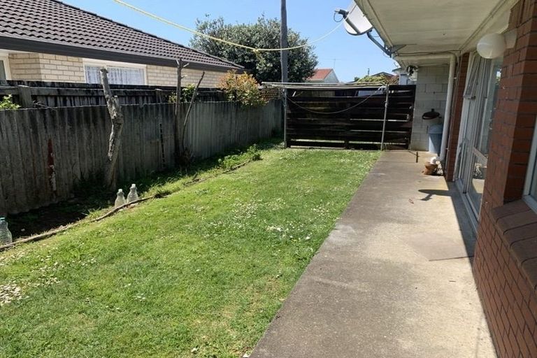 Photo of property in 19 Birdwood Avenue, Beckenham, Christchurch, 8023